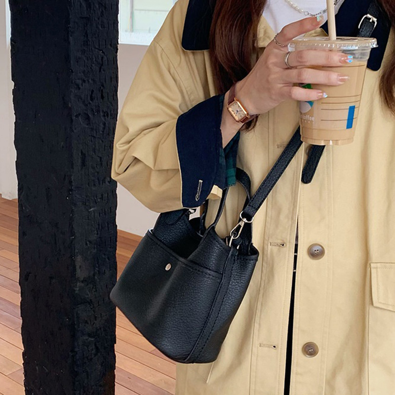 エレガントな女性向け新作高級デザイナーズハンドバッグ、レディ - Luxury Bags Affordable のレビューと価格