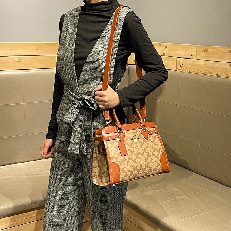 女性用のクラシックでエレガントなクロスボディバッグ、プレミア - Luxury Bags Made In China のレビューと価格