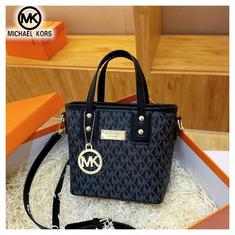 マイケル・コースの女性用ファッショナブルでカジュアルな多用途 - Luxury Bags Michael Kors のレビューと価格