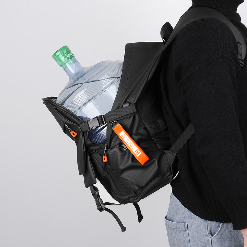 高級メンズバックパック高品質 15.6 ラップトップバックパ - Luxury Bags That Fit Laptop のレビューと価格