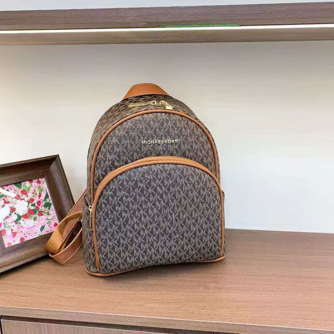 マイケルコース エリン クラシック バーサタイル ミニバック - Luxury Bags Michael Kors のレビューと価格