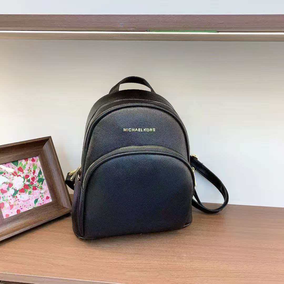 マイケルコース エリン クラシック バーサタイル ミニバック - Luxury Bags Michael Kors のレビューと価格