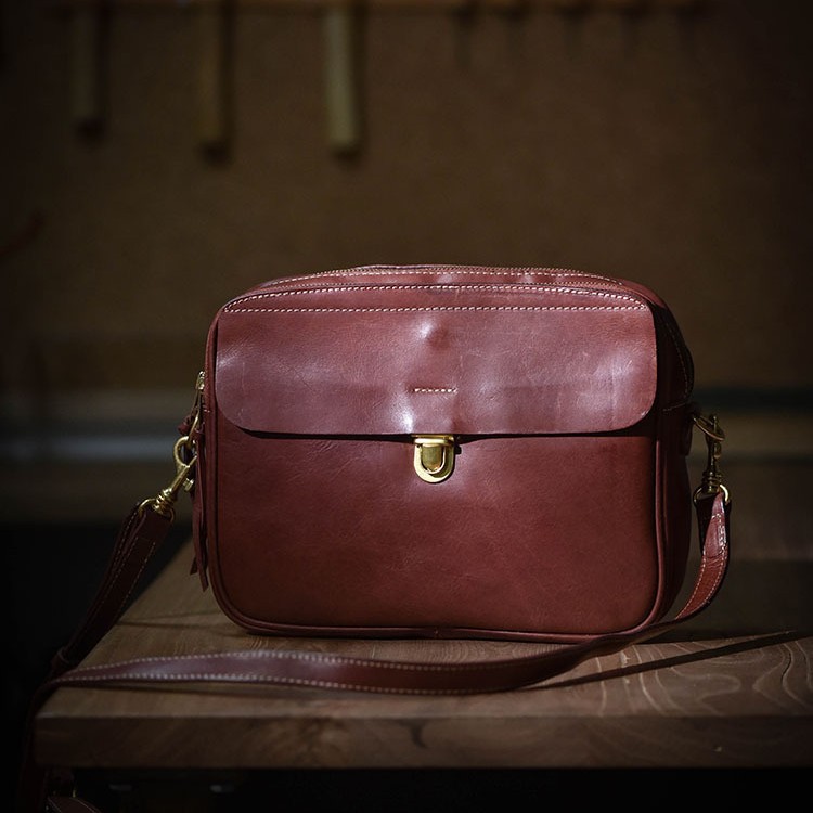2025 レトロメンズ手作り多層クロスボディバッグヘッド層牛 - Luxury Bags Made In China のレビューと価格
