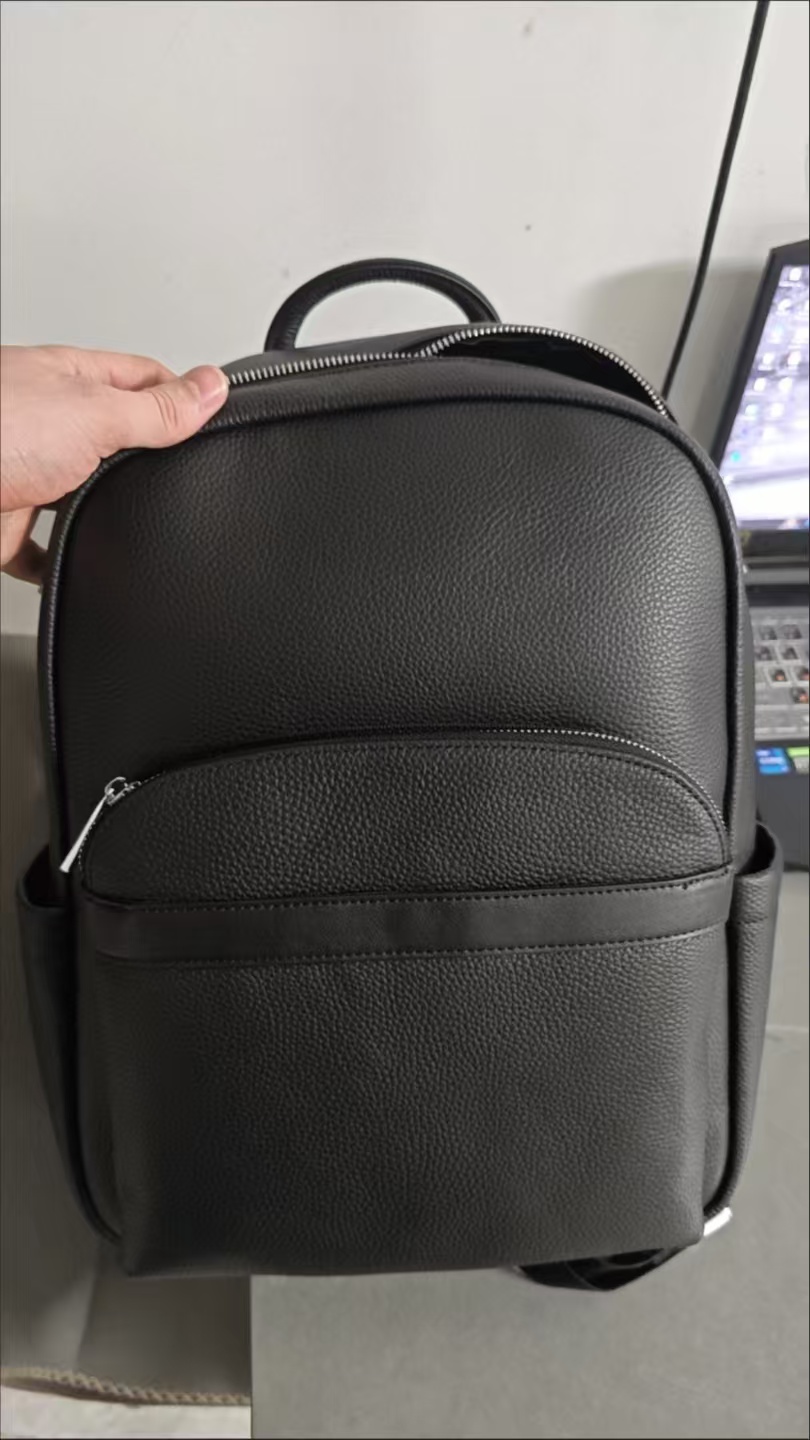新しい高級ブランド本物の牛本革メンズ固体バックパック学生バッ - Luxury Bags That Fit Laptop のレビューと価格
