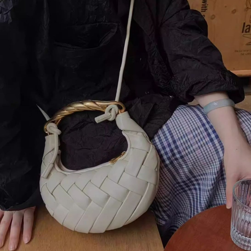 ポータブル織りバッグ レディース 新作 多機能 軽量 高級感 - Luxury Bags Levels のレビューと価格