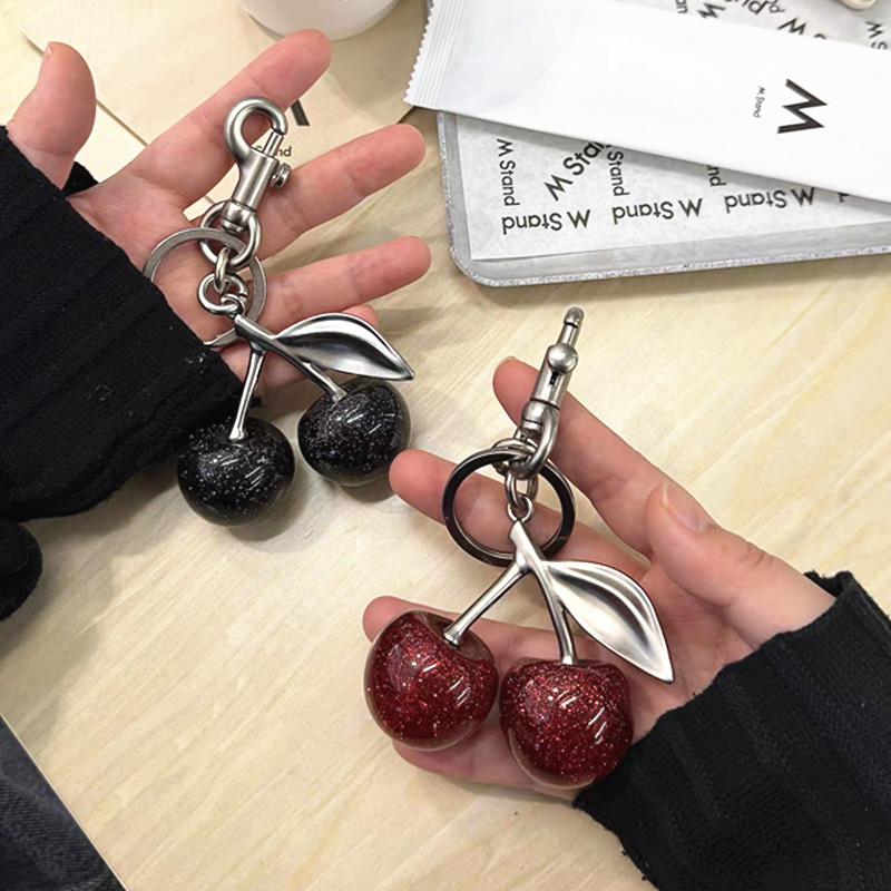 コーチハンドバッグショルダーバッグ高級レッドチェリーペンダン - Luxury Bags Coach のレビューと価格