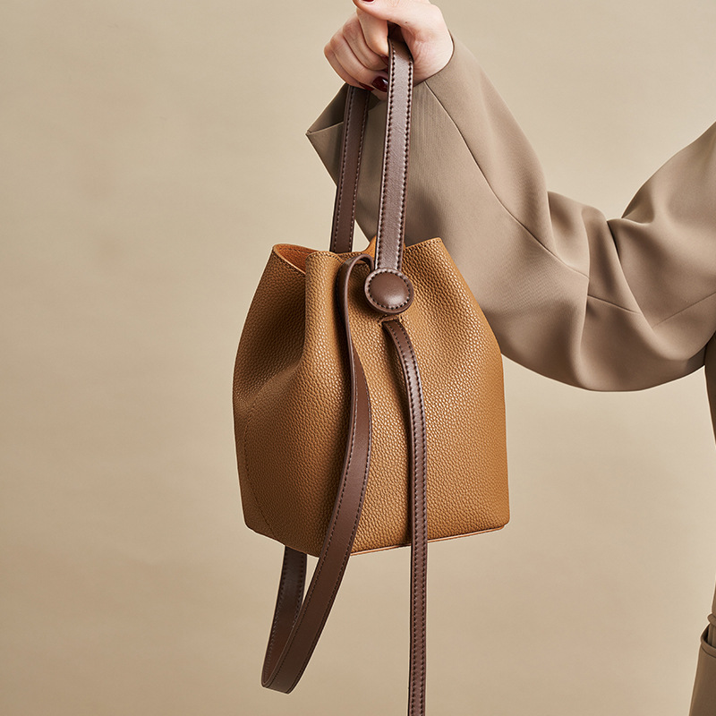 クラシックな女性用ウォーターバケットハンドバッグ、ファッショ - Luxury Bags Levels のレビューと価格
